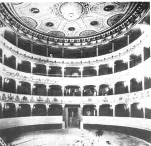 Vecchia Trapani 145 - Trapani - Teatro Garibaldi - Interno.jpg